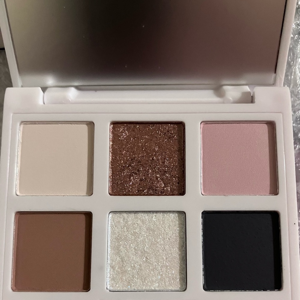 Lithe White Box